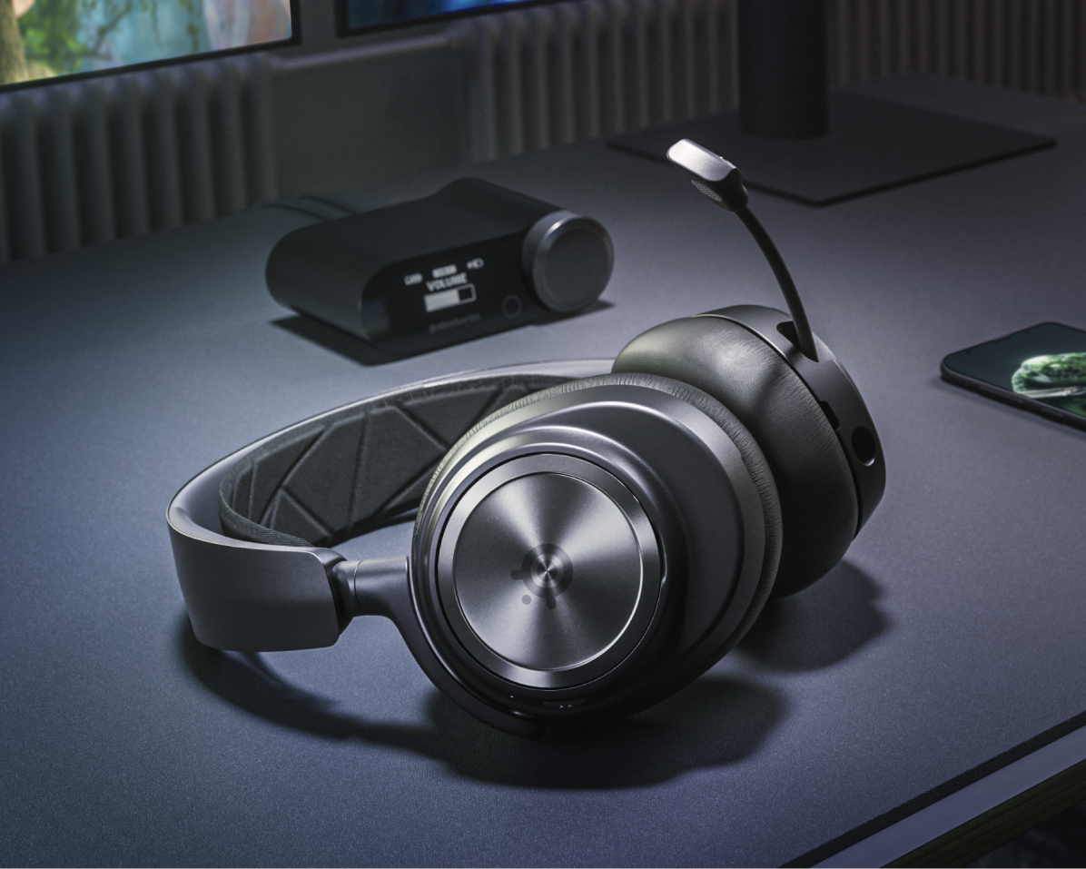 SteelSeries Arctis Nova Pro Wireless Gaming Headset