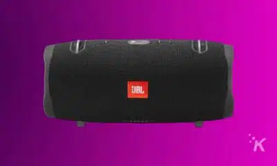 JBL Xtreme 2 on purple background