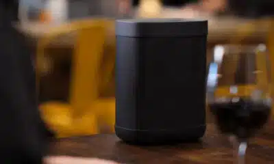 Petastream S20 on table