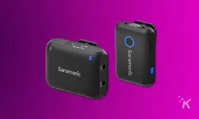Blink500 B2+ microphone on camera on purple background.