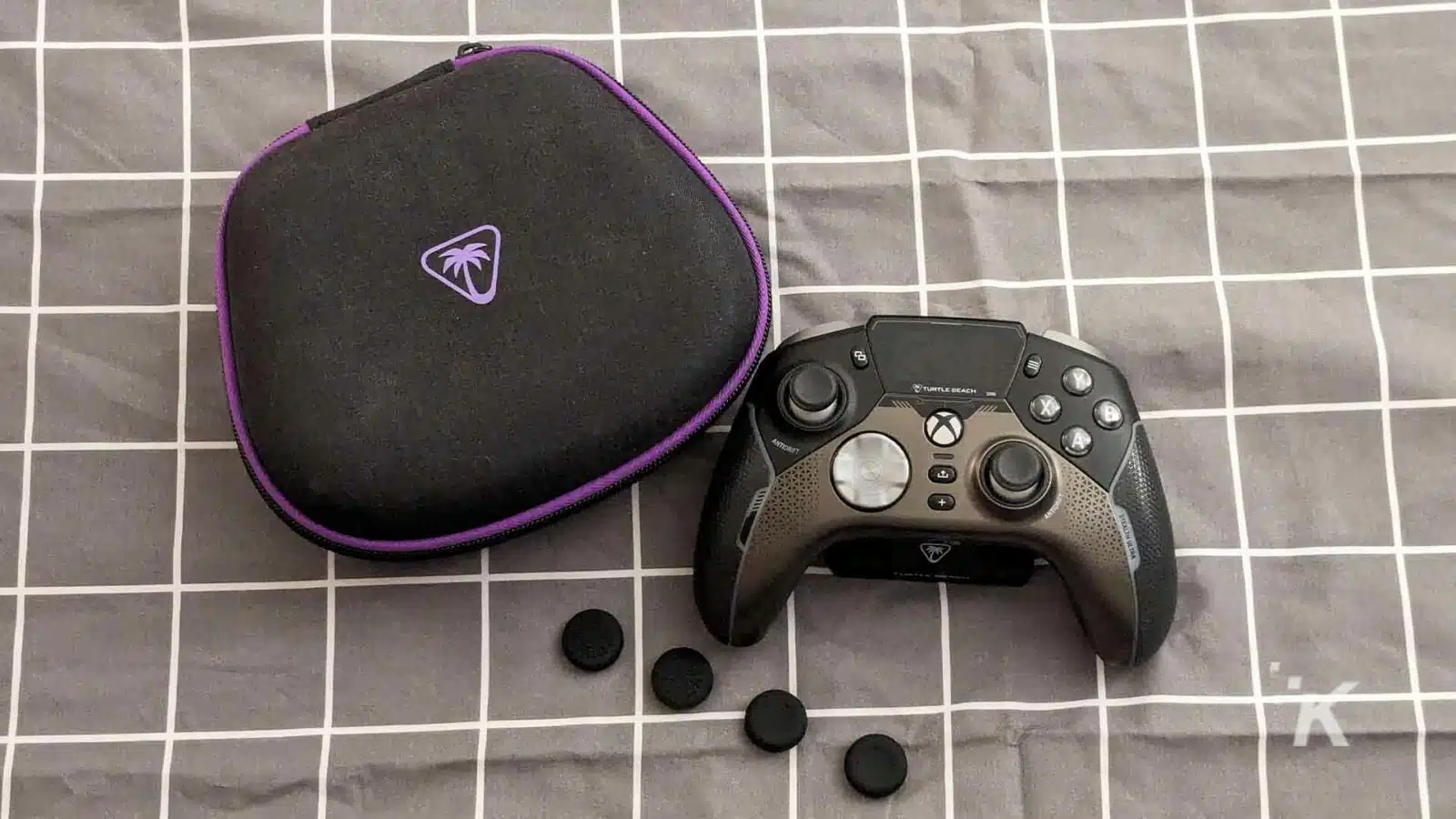 Turtle Beach Stealth Ultra Controller wit h case.